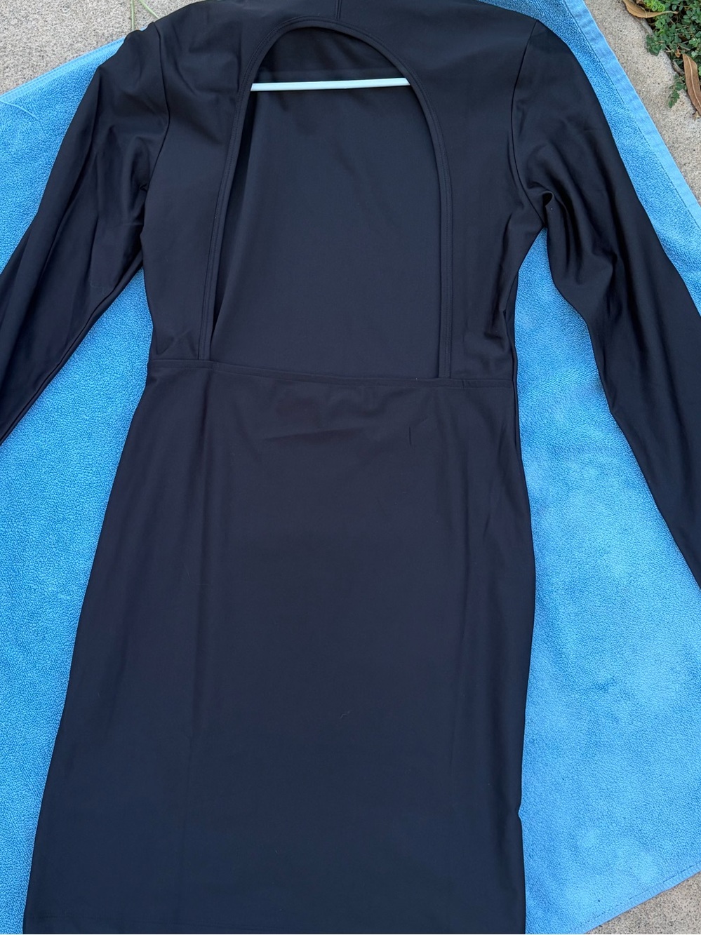 Black Long-Sleeve Open-Back Bodycon Dress Puma